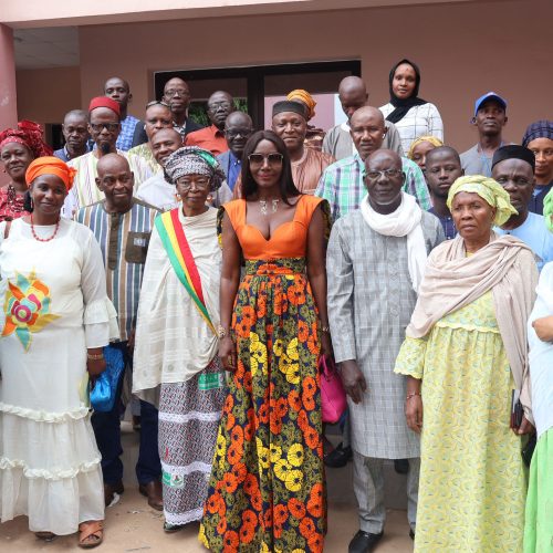 Coumba Gawlo Seck en visite à la Commune III pour rendre hommage à Mme le Maire Djiré Mariame Diallo